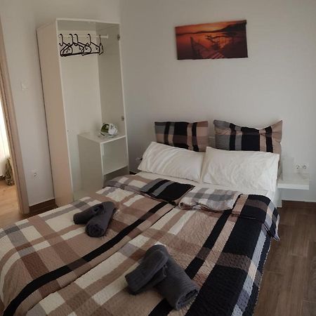Seaview Deluxe Apartments Салоники Экстерьер фото
