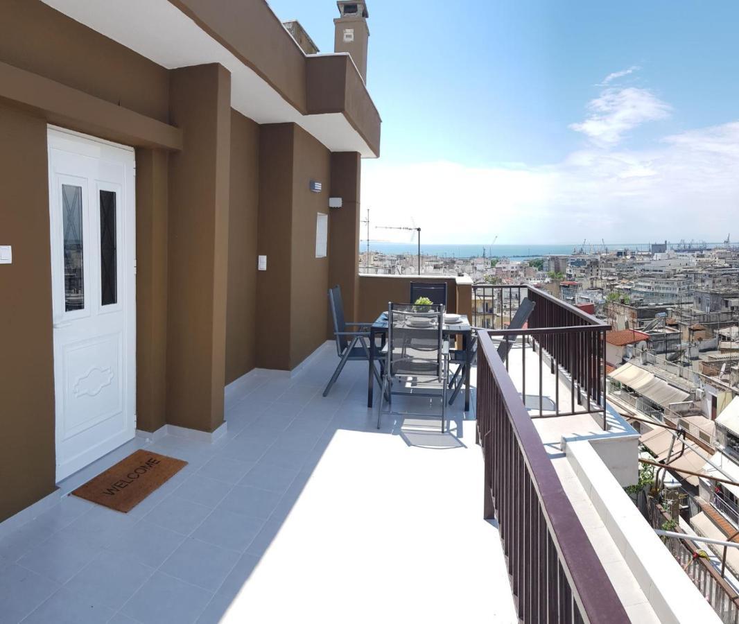 Seaview Deluxe Apartments Салоники Экстерьер фото