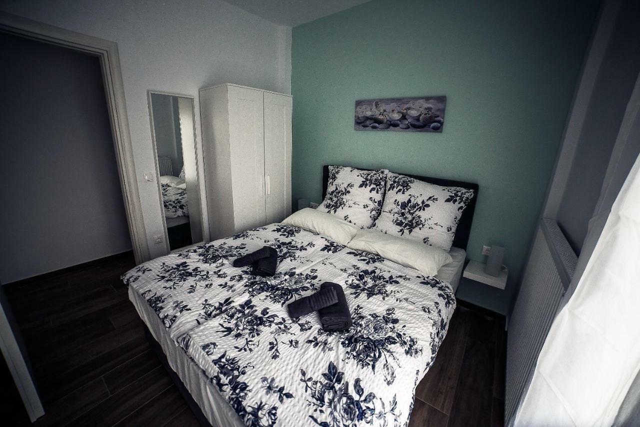 Seaview Deluxe Apartments Салоники Экстерьер фото